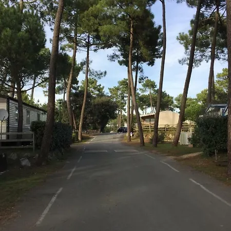 مكان تخييم Mobil Bonne Anse Plage